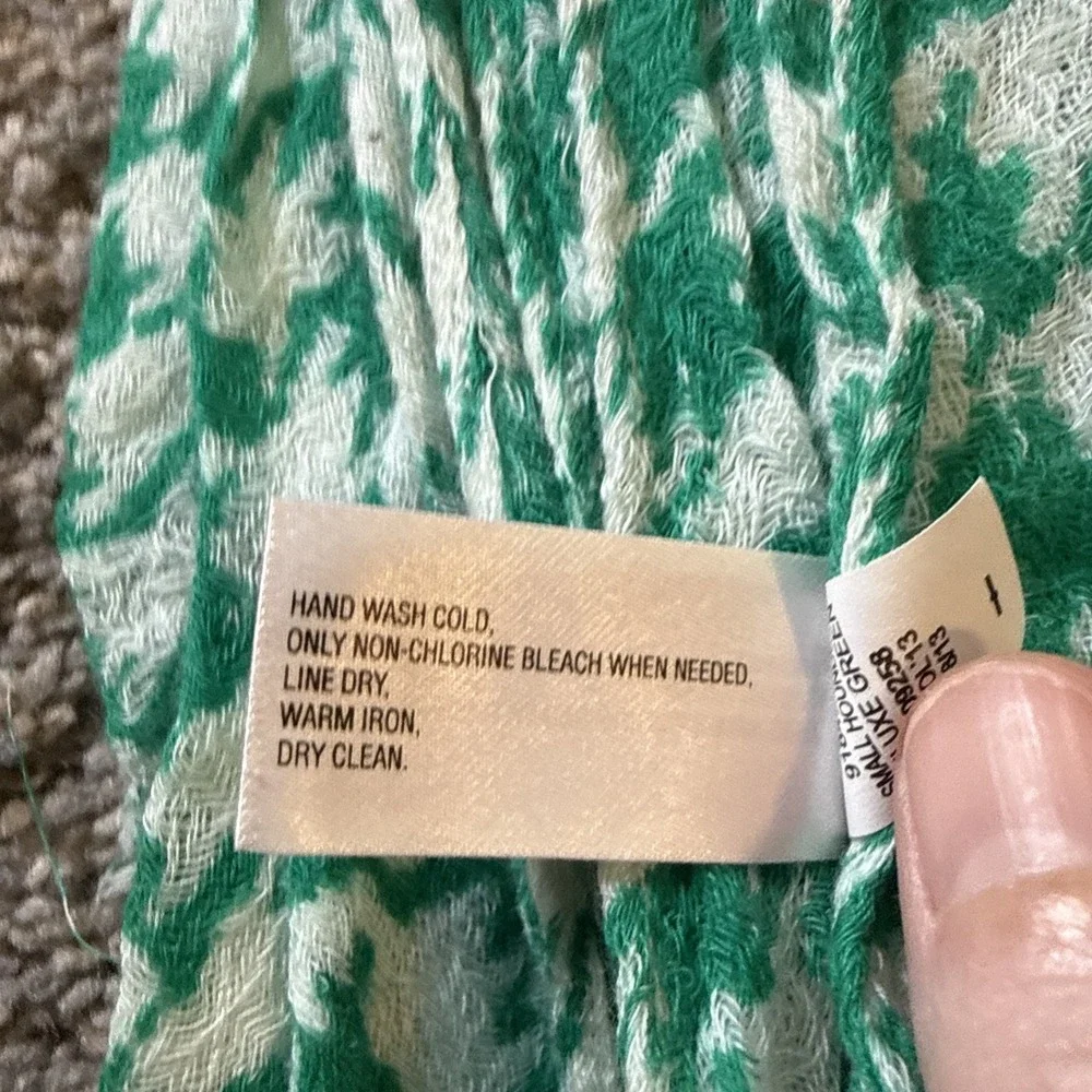 Gap‎ Women's Green & White Houndstooth Cotton/Wool Blend Scarf